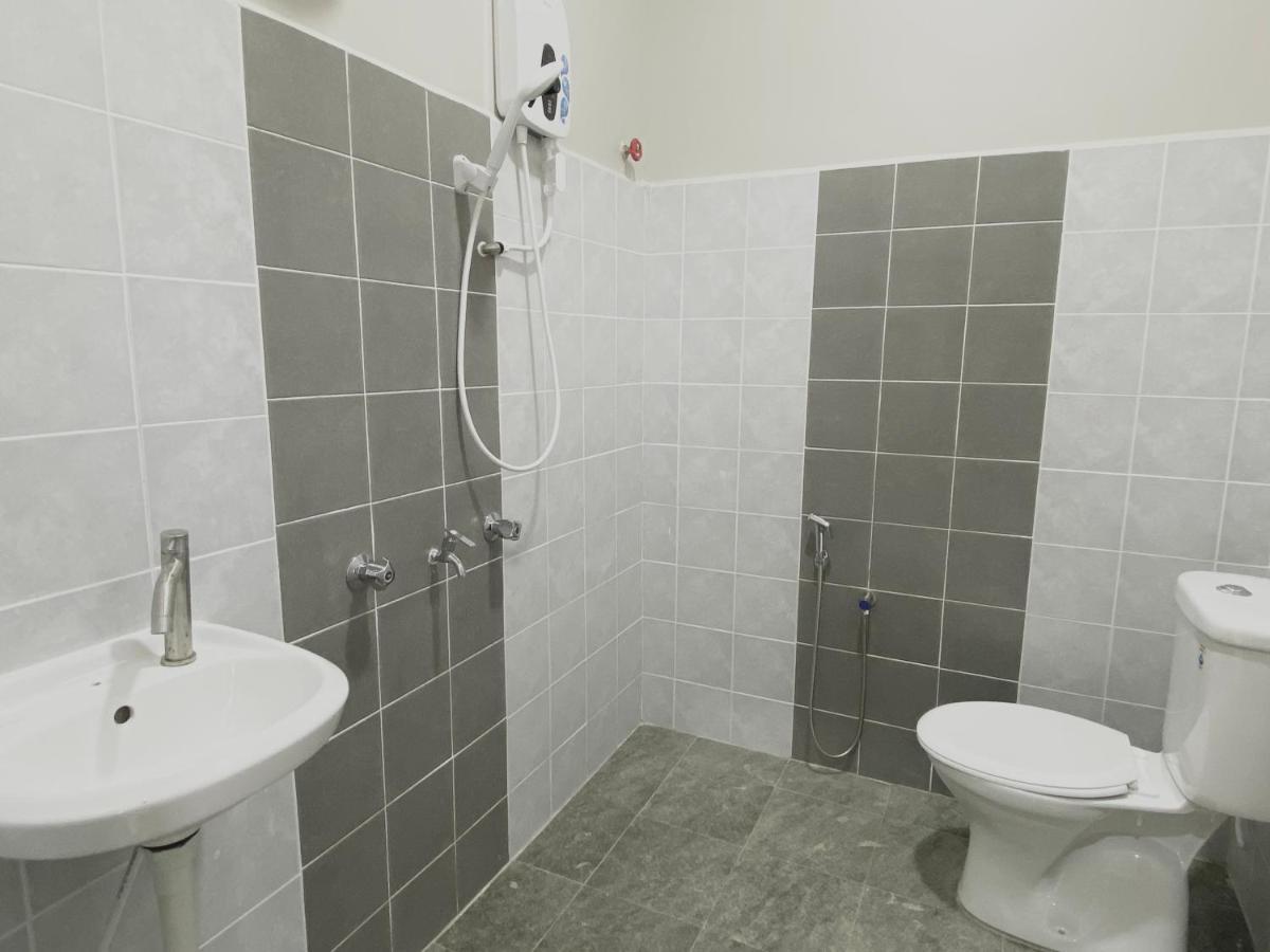 Sasuka Guesthouse Marang Dış mekan fotoğraf