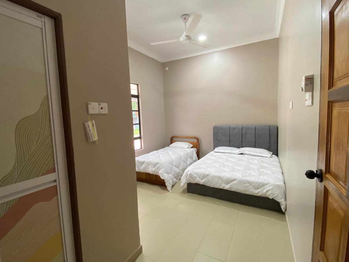 Sasuka Guesthouse Marang Dış mekan fotoğraf