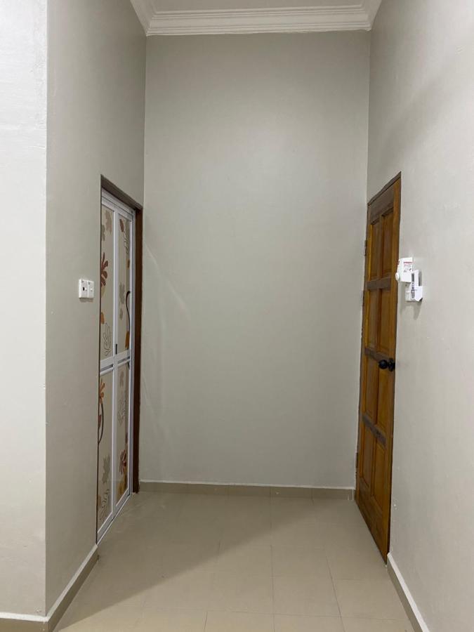 Sasuka Guesthouse Marang Dış mekan fotoğraf