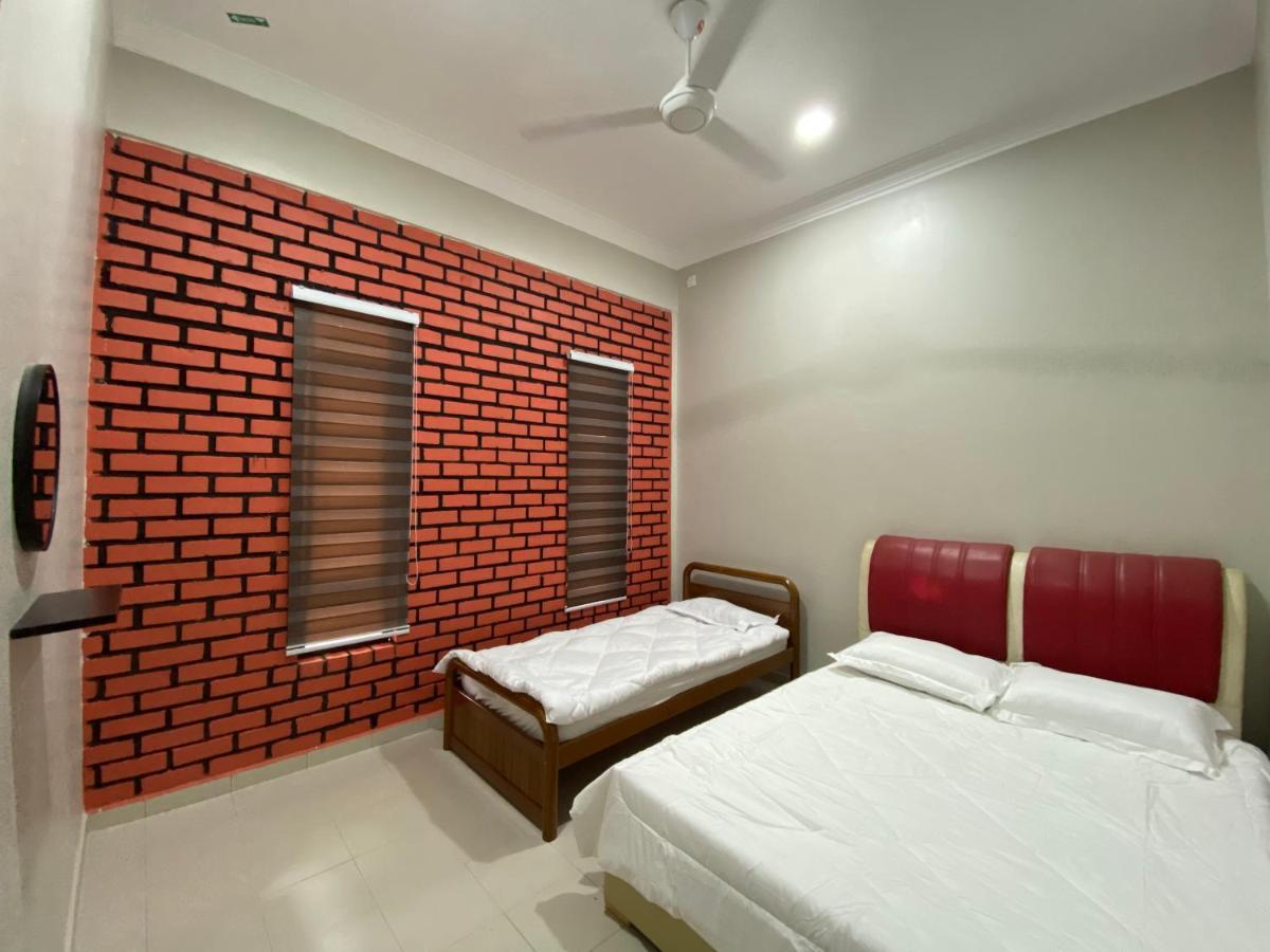 Sasuka Guesthouse Marang Dış mekan fotoğraf
